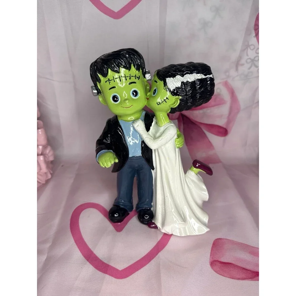 NEW HALLOWEEN FRANKENSTEIN BRIDE COUPLE HALLOWEEN FIGURINE